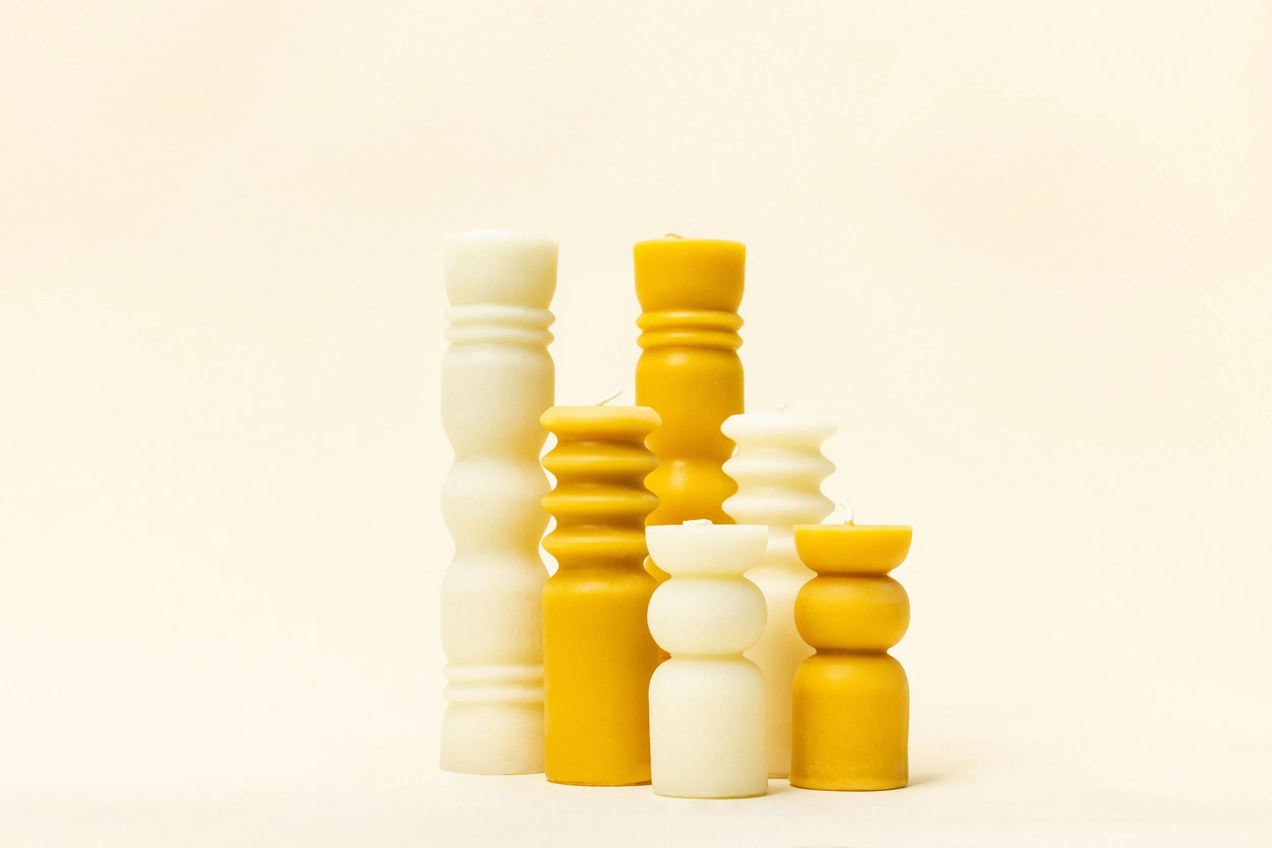 100% Beeswax Candle — Hon's Honey